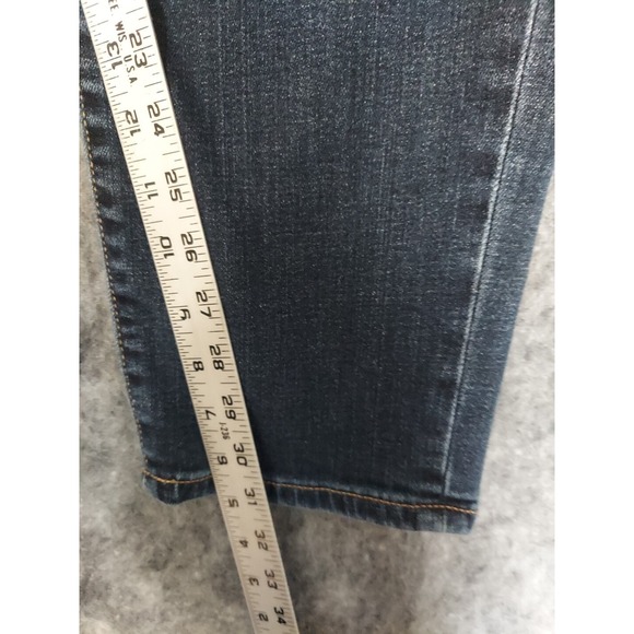 Lucky Brand Jeans Mens 38x32 Blue Medium Wash Whiskered Preppy Stretch - Picture 4 of 12